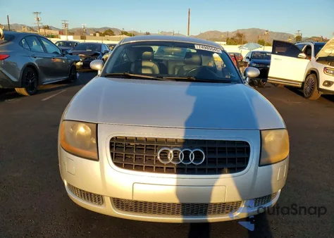 2004 Audi Tt z USA, uszkodzony, nr VIN TRUSC28N441009866